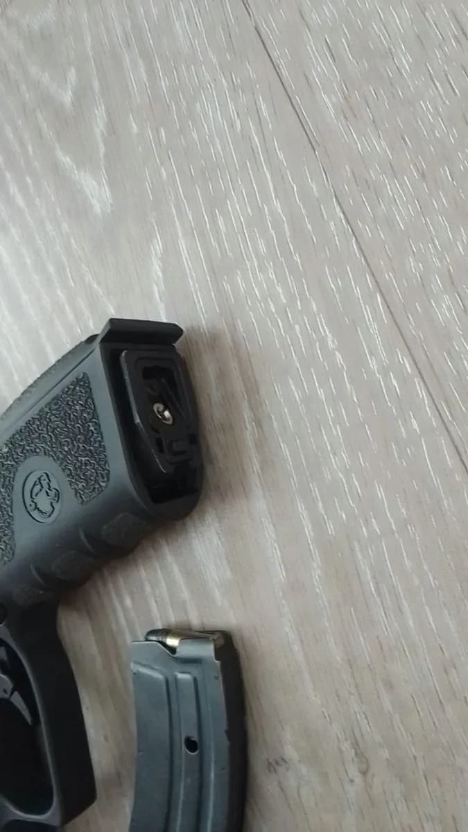Pistolet ICS mini 2