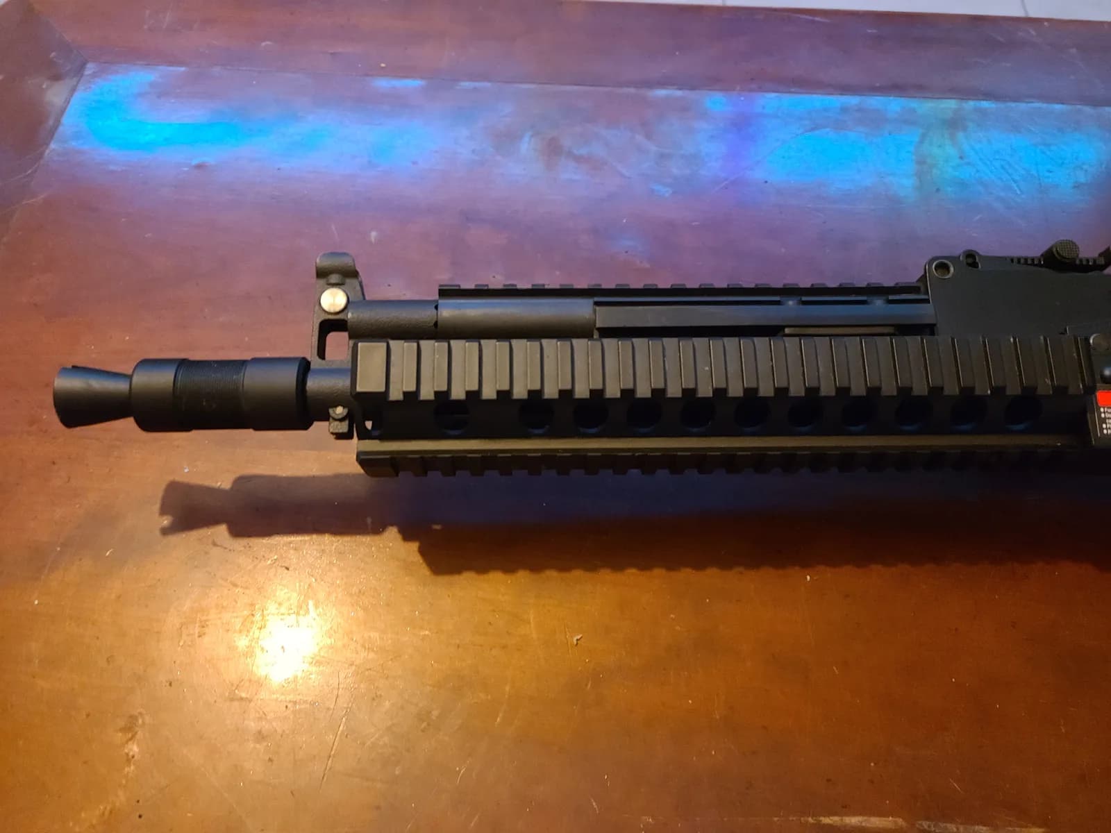 AK tactique mini 6