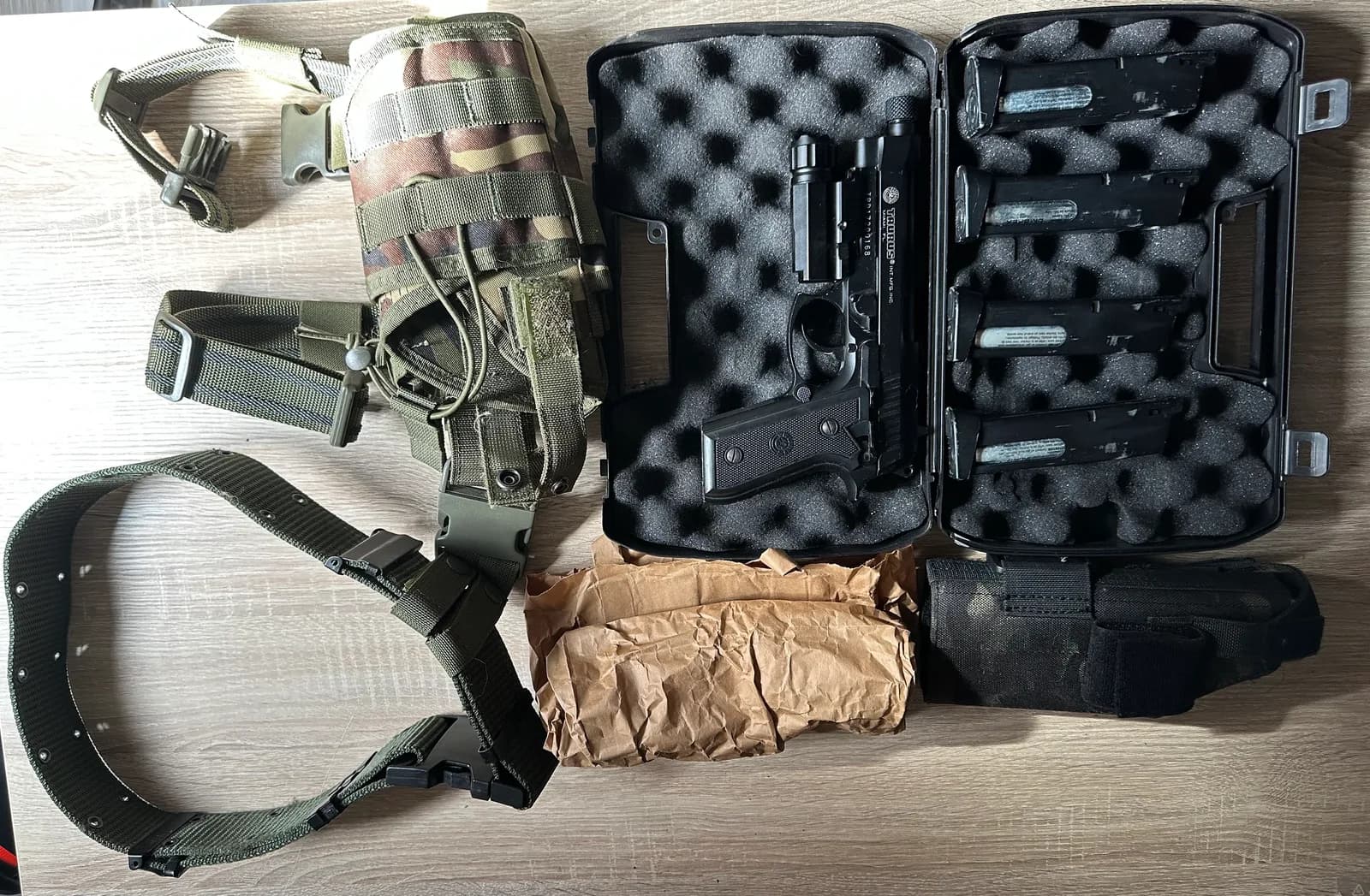 Taurus 9mm full metal mini 2