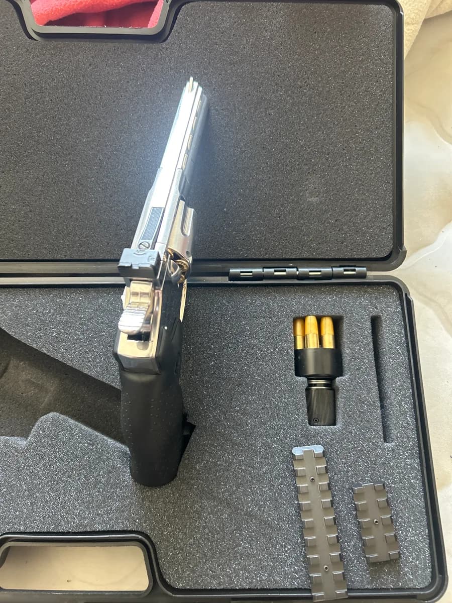 Revolver Dan Wesson mini 2