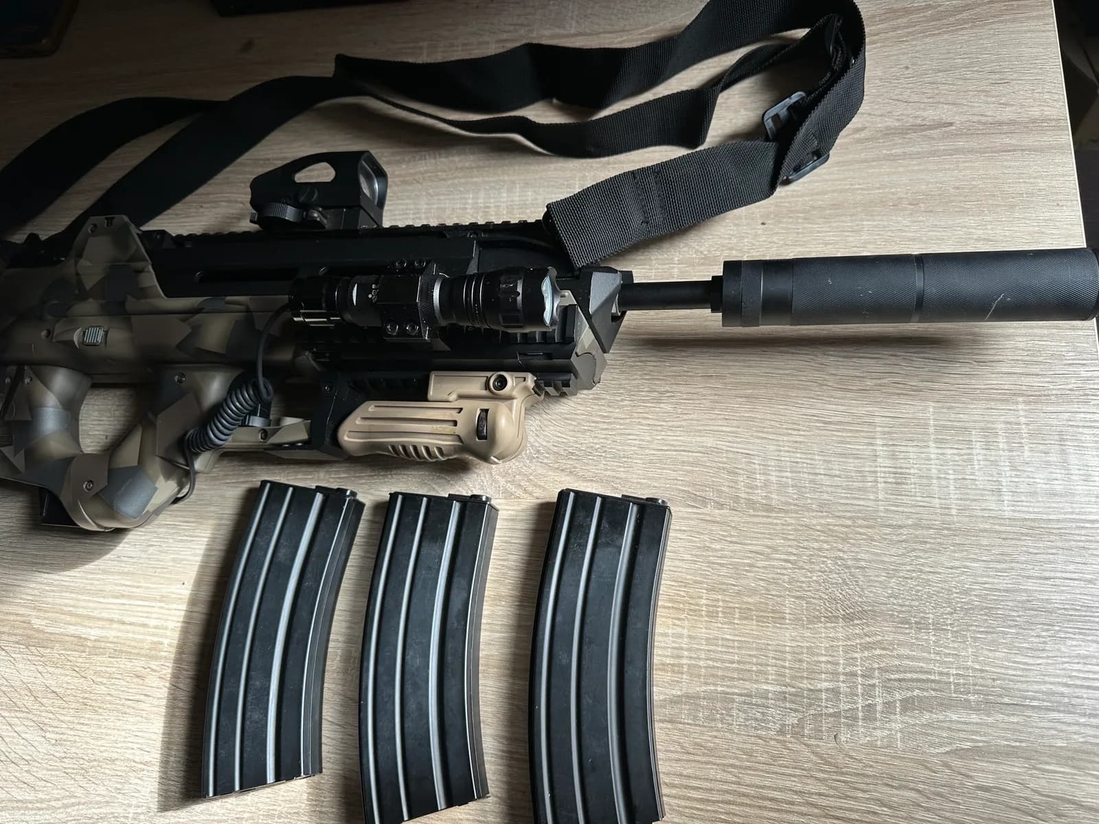 fn F2000 mini 1