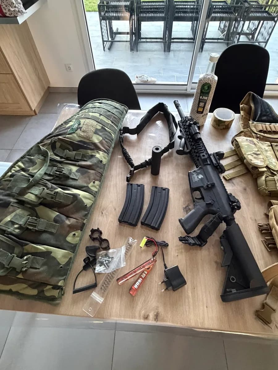 Pack Airsoft Lancer Tactical M4 AEG Gen 2 + équipements mini 2