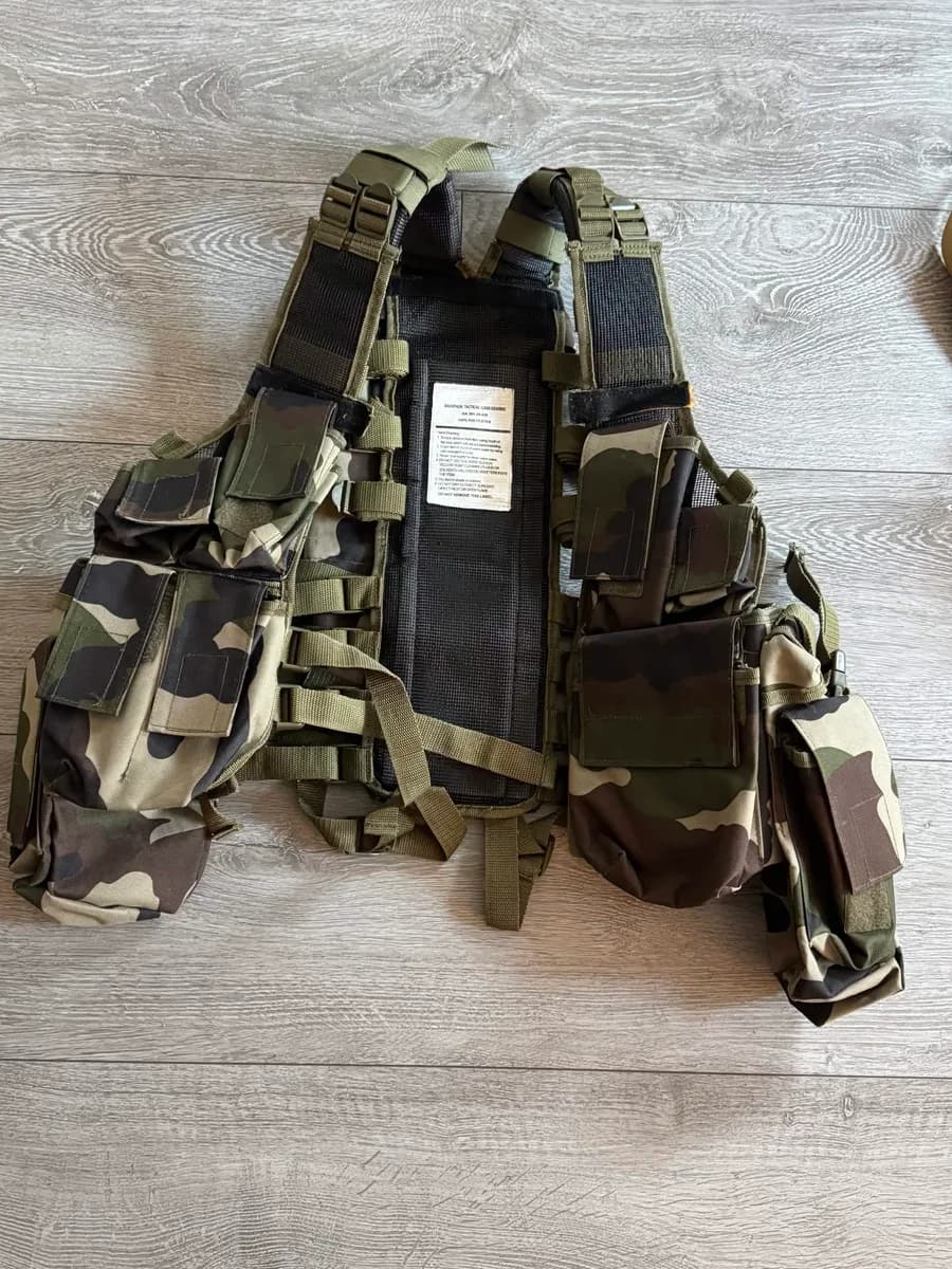 Gilet tactique camouflage CE
