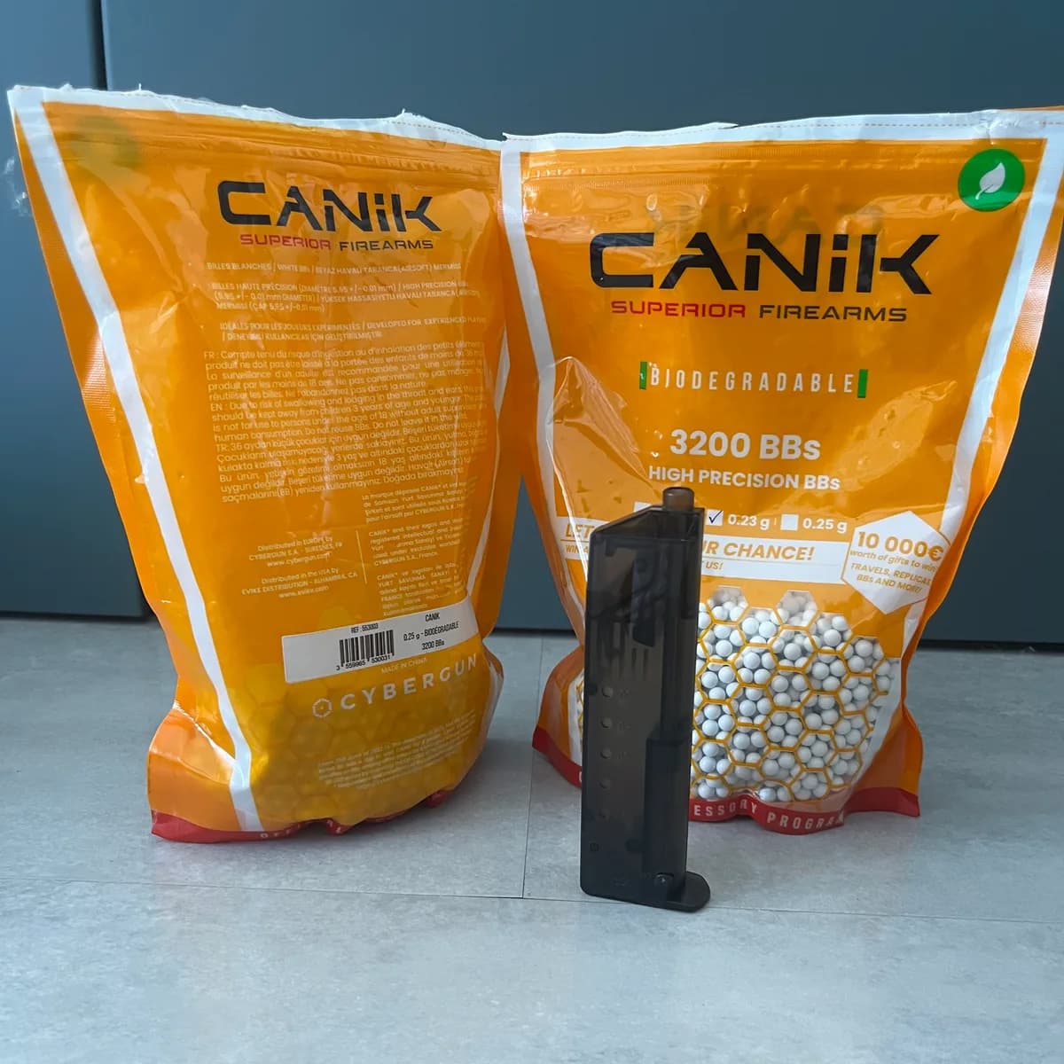 Lot Colt M4 A1 CQBR 1.2J + 2 Sacs de Billes + BB Loader mini 2