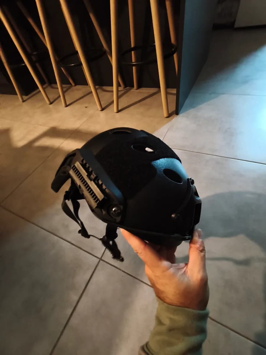 Casque tactique Airsoft PJ F22 mini 4