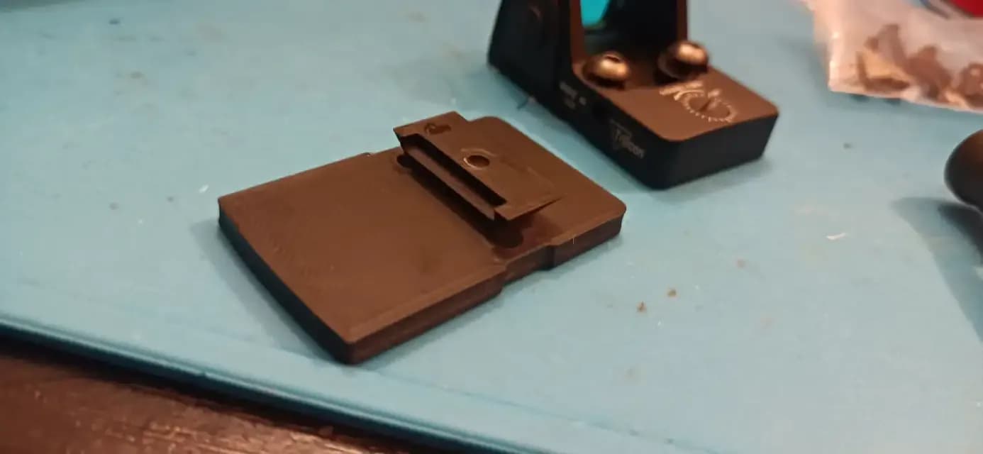 RMR Mount pour USP de chez Umarex (KSC/KWA) mini 2