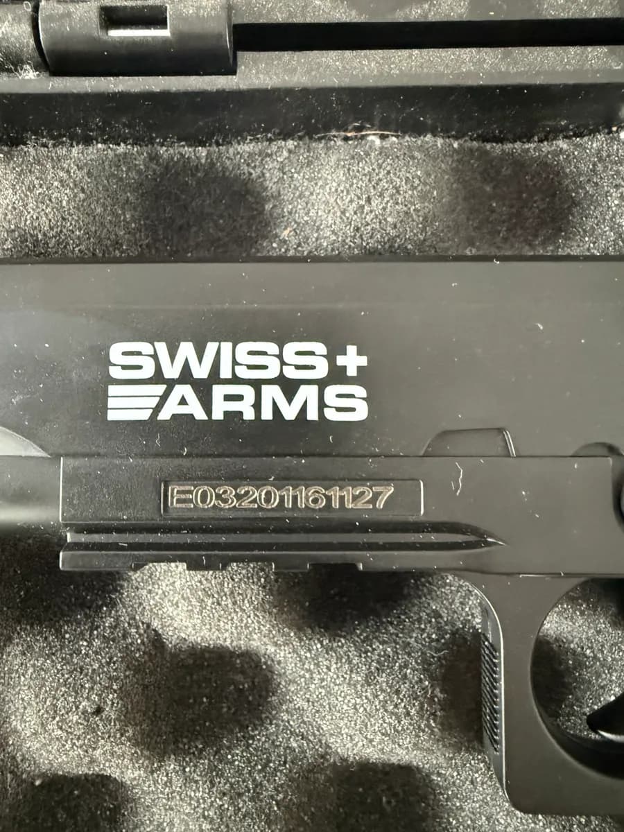 Swiss Arms 1911 CO₂ mini 1