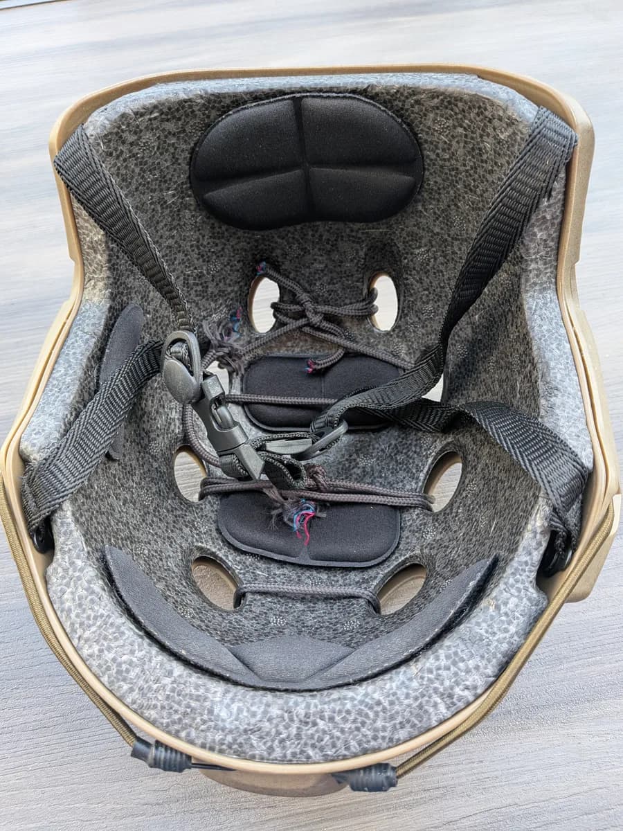 Casque FAST TAN mini 4