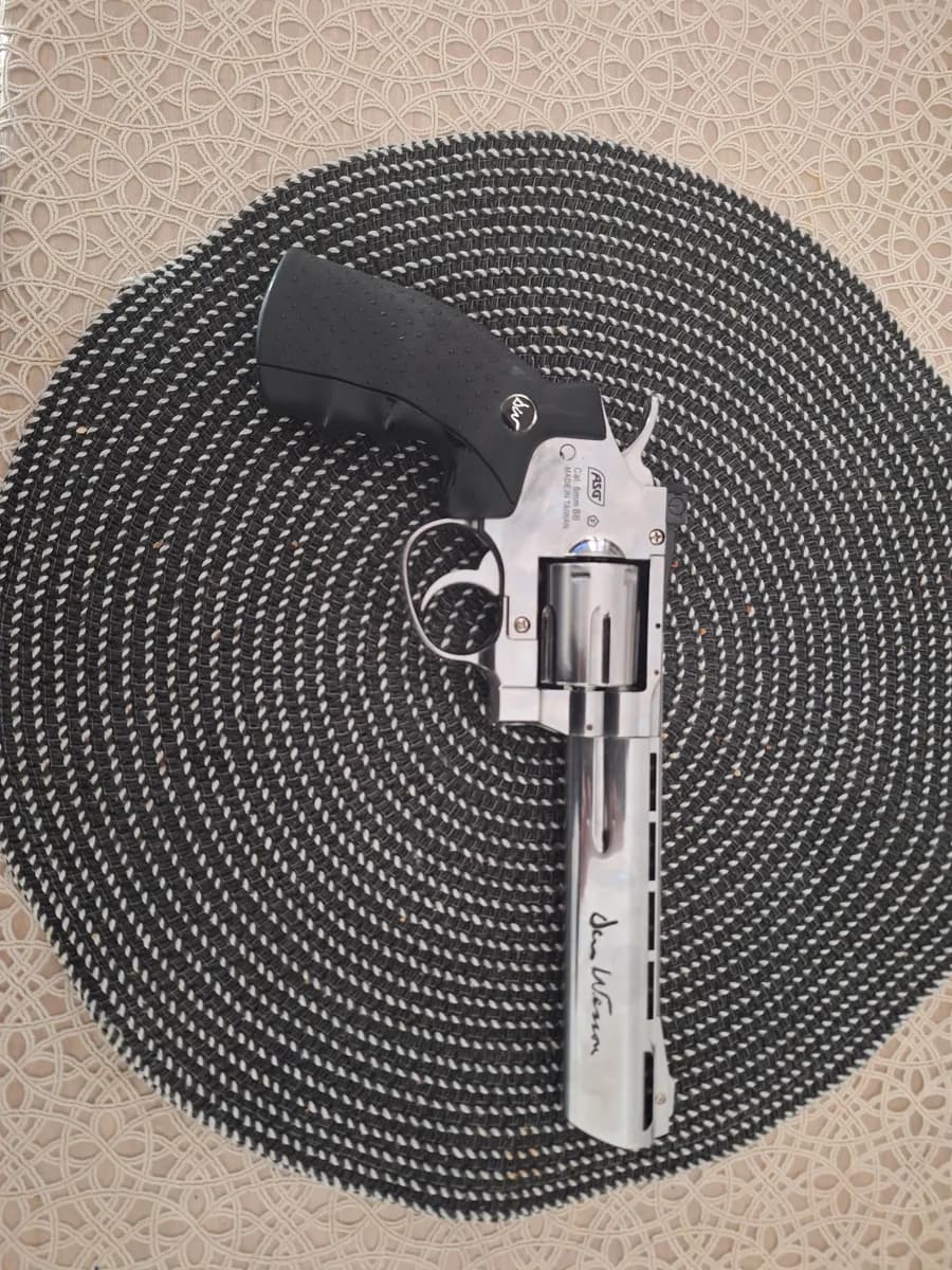Revolver dan wesson 6 ASG mini 1