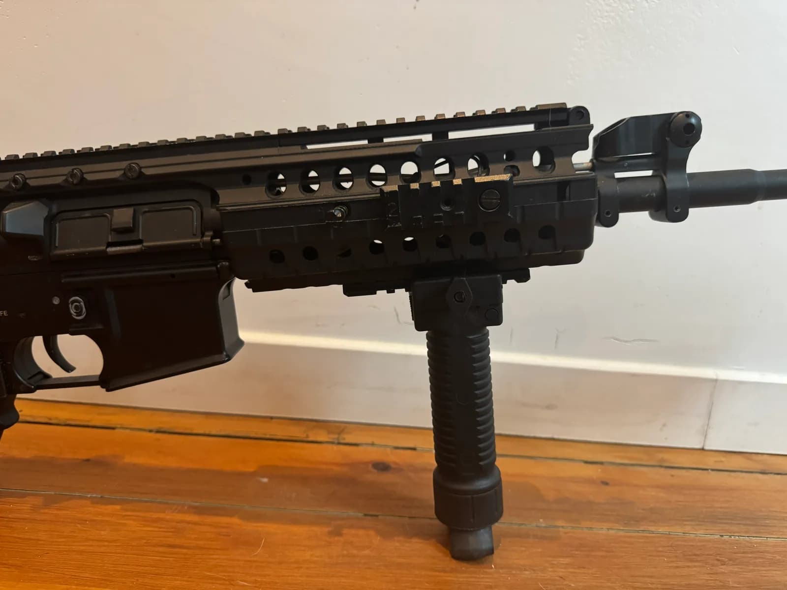 Réplique AIRSOFT mini 6
