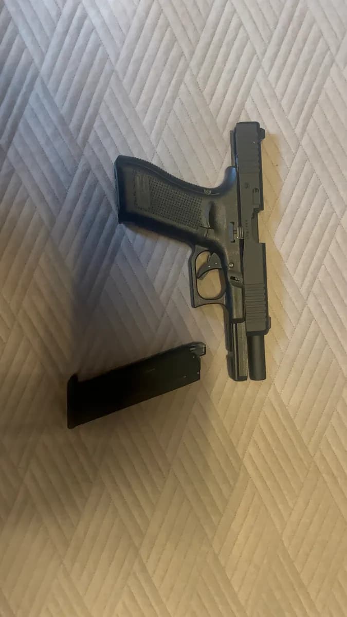 Glock 17 gen 5 GBB mini 2