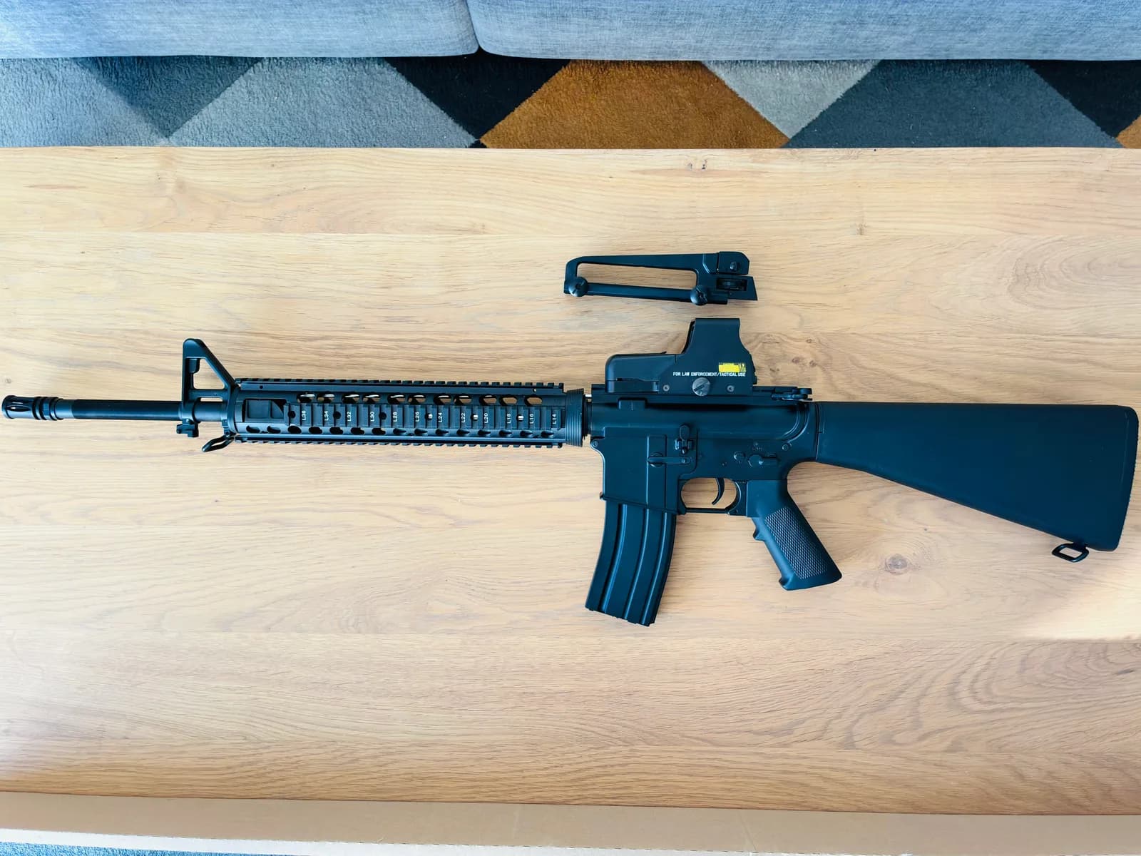 Cyma M16A4 RIS AEG mini 2