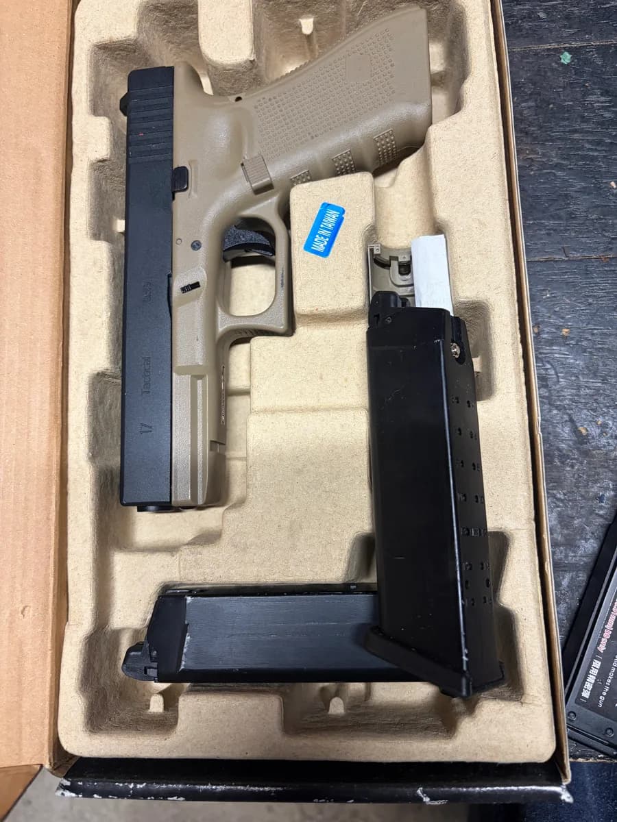 Glock 17