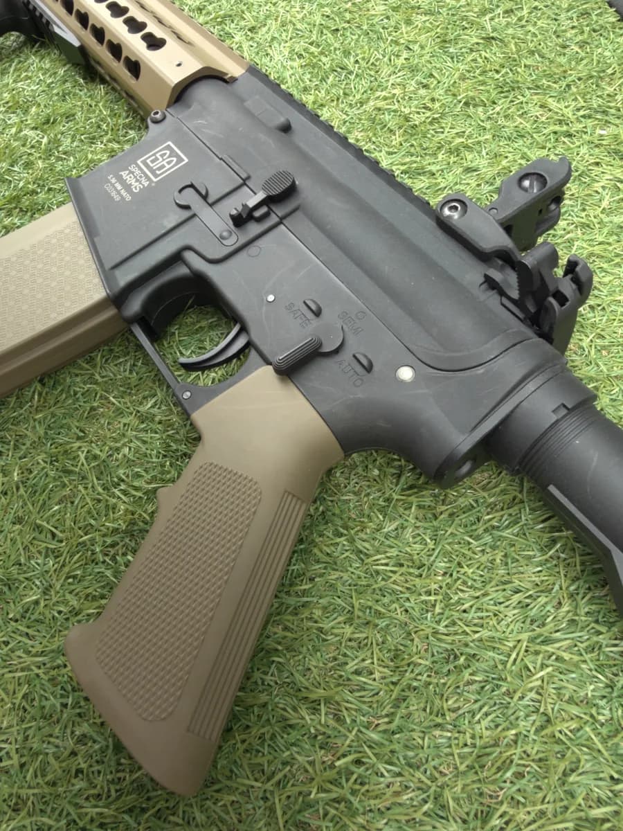 Specna Arms SA-C07 CORE Half-Tan - Pack complet mini 1