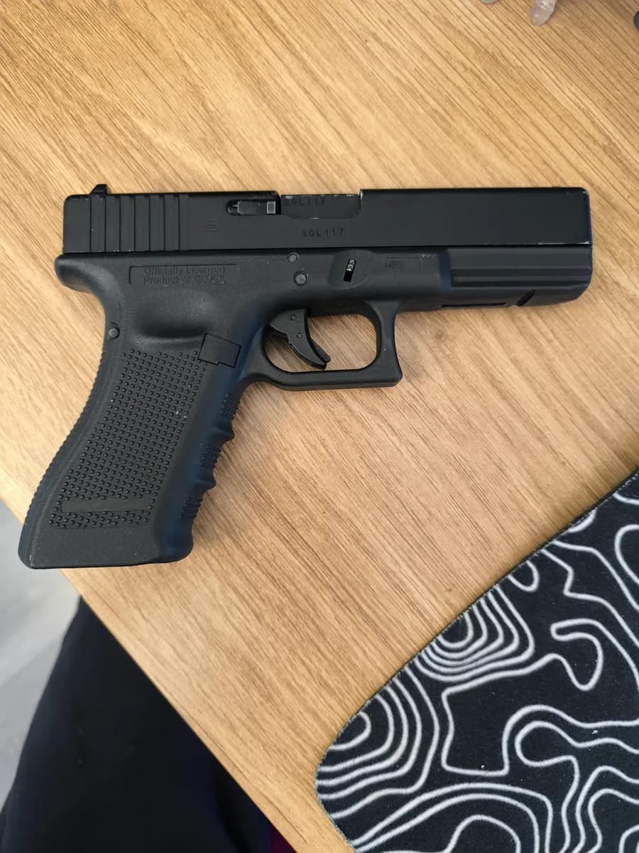Glock 17 gen 4 umarex sans chargeur