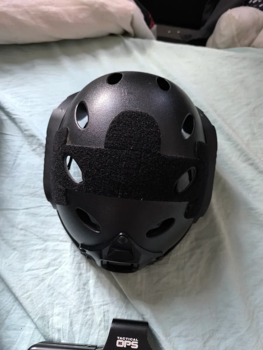 Casque fast noir