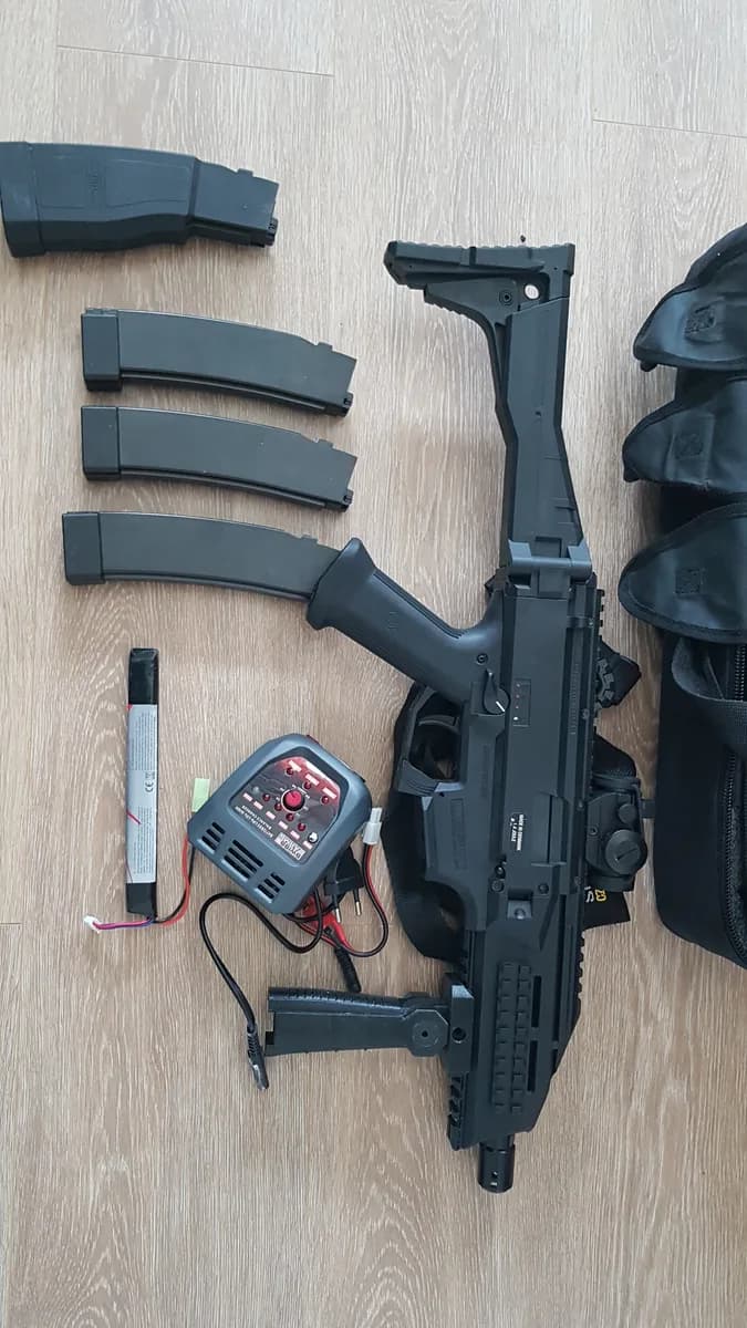 Scorpion EVO3 mini 1