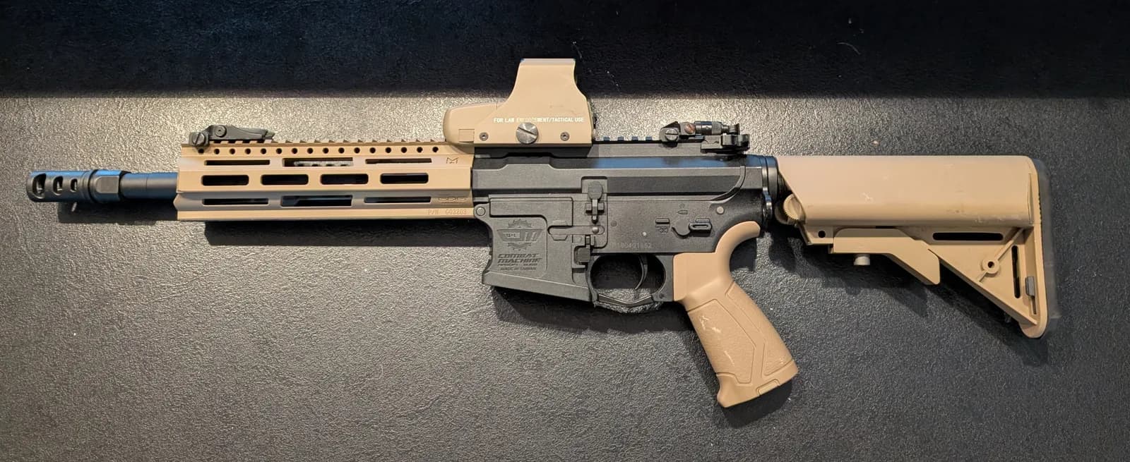 G&G Combat Machine M4 noir/tan avec viseur mini 1