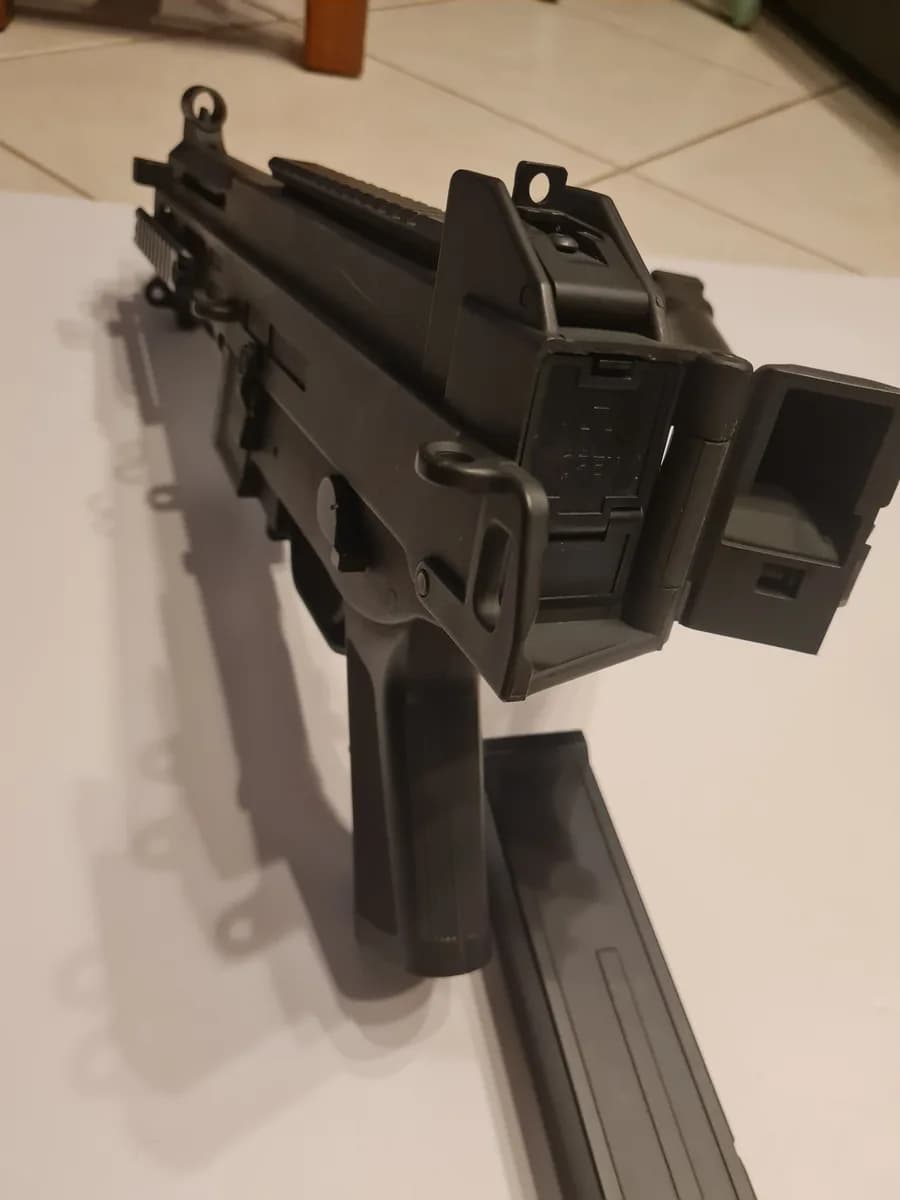 AEG UMP45 M89 mini 8