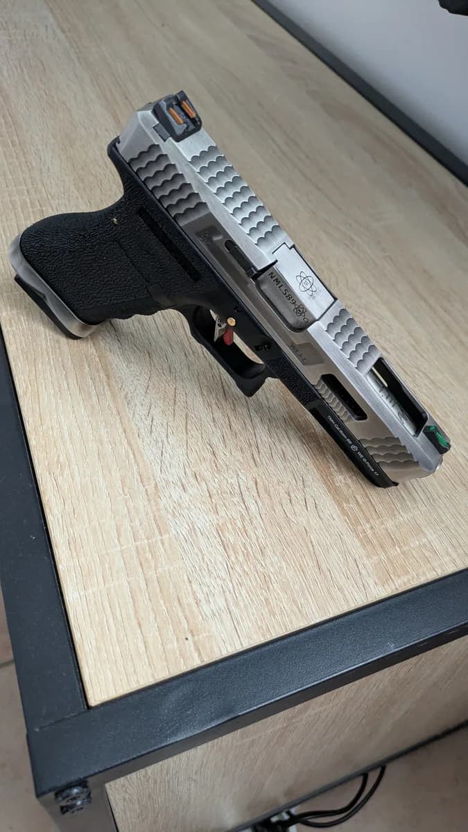 Glock 17 custom WE mini 1