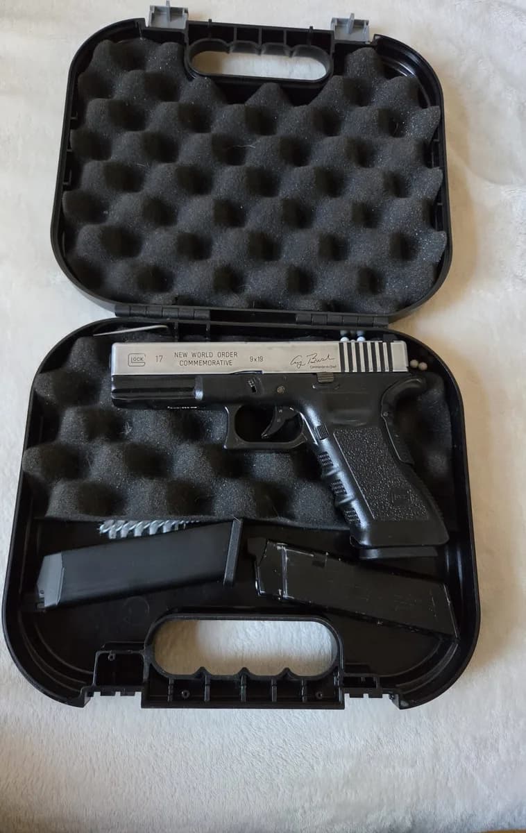 Glock 17 Custom mini 4