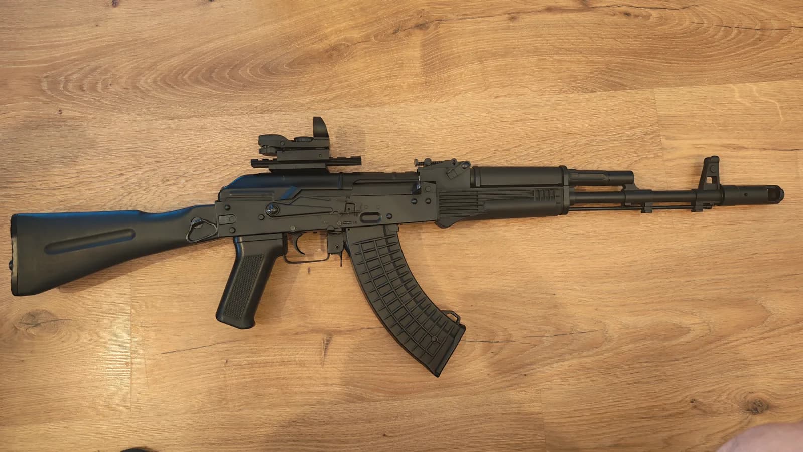 Cyma AK-74M CM047C + optique, Lipo, chargeurs, mallette mini 3