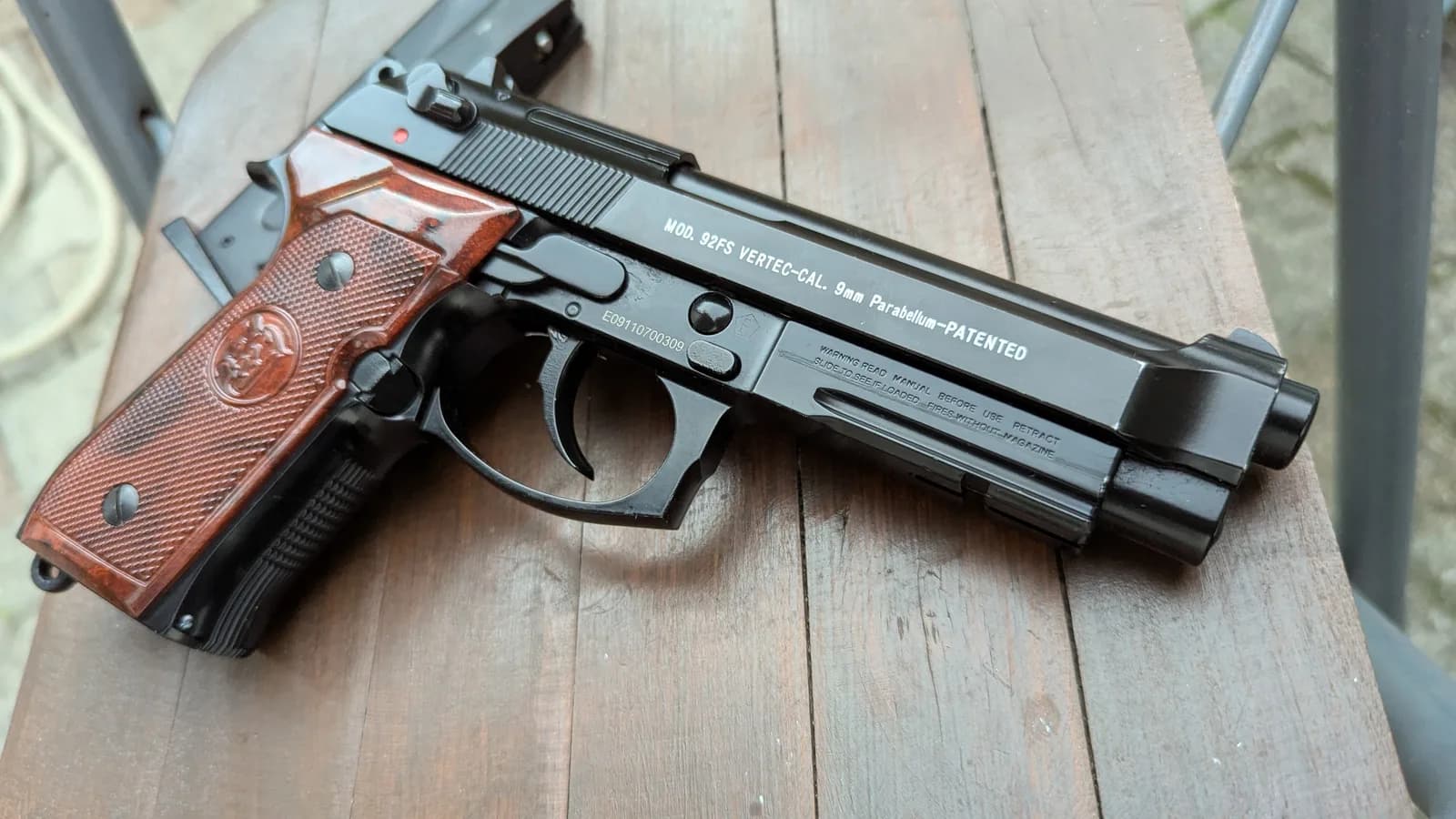 M9 Beretta KJW GBB