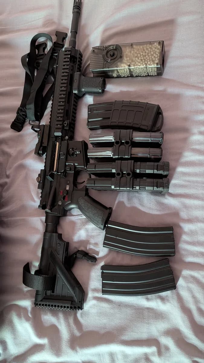 Réplique M4 neuve mini 2