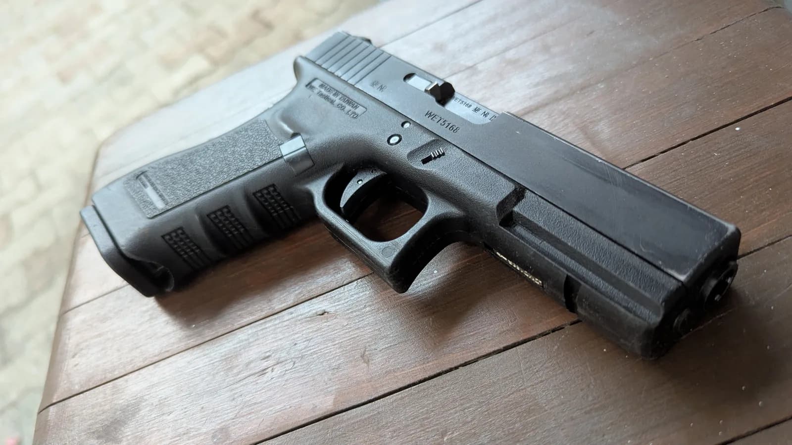Glock 17 Gen3 WE GBB mini 1