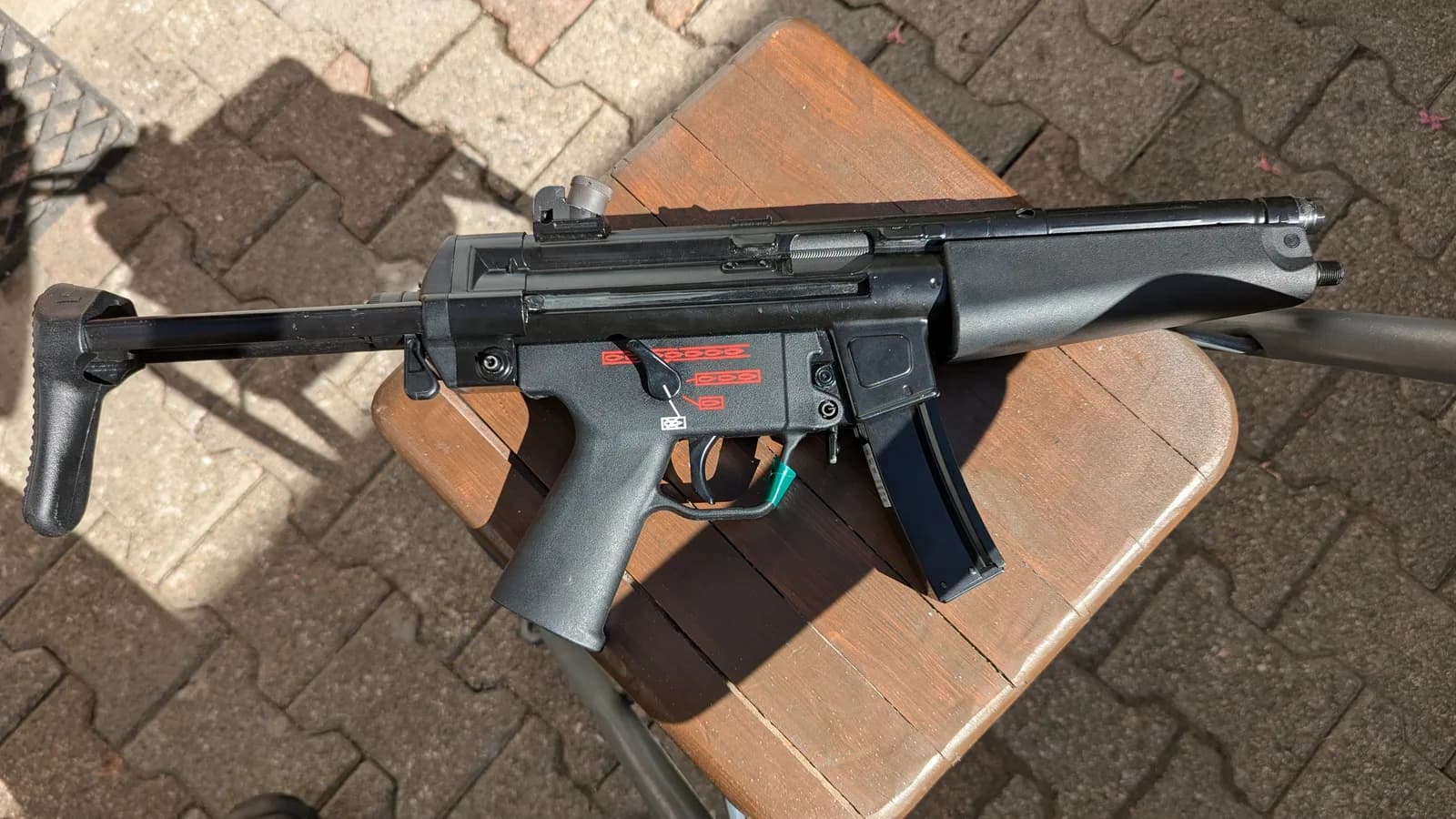 MP5 A3 APACHE GBBR WE mini 1