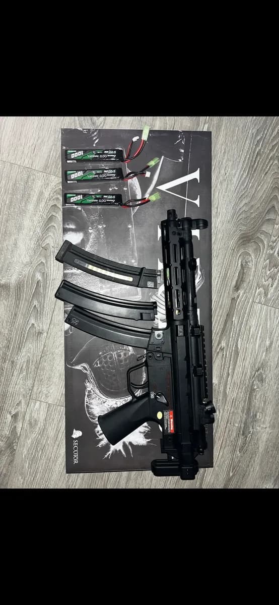 Réplique MP5 VIRTUS XI SECUTOR AEG