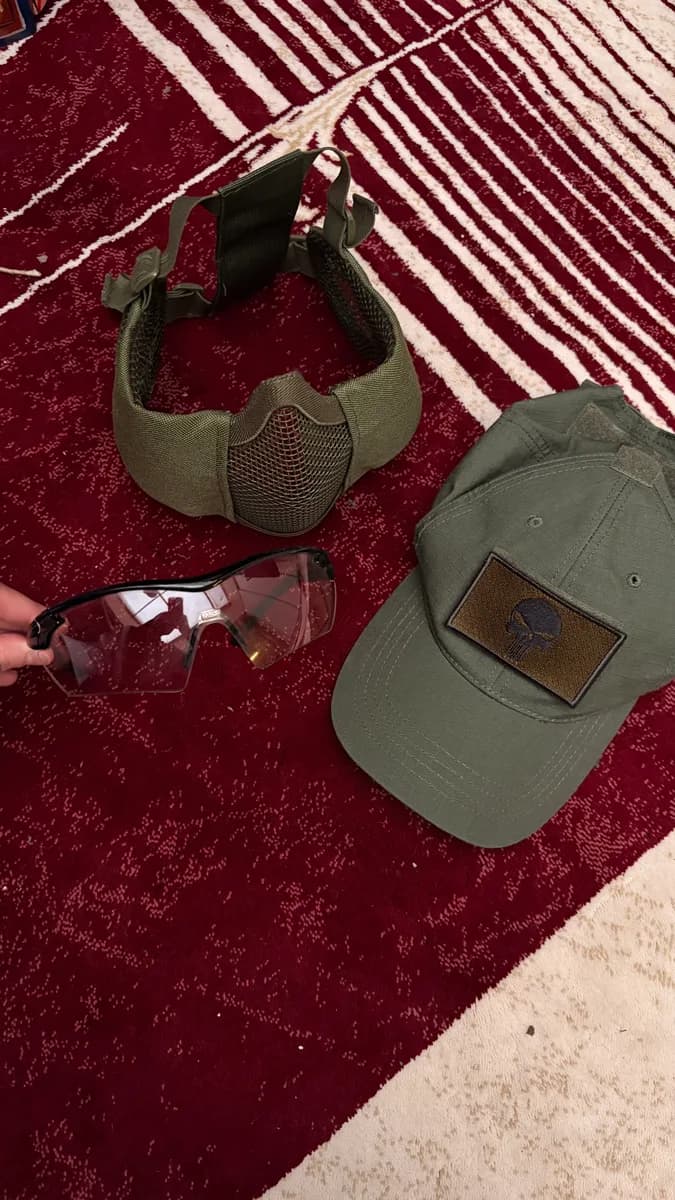 Vêtement + accessoires