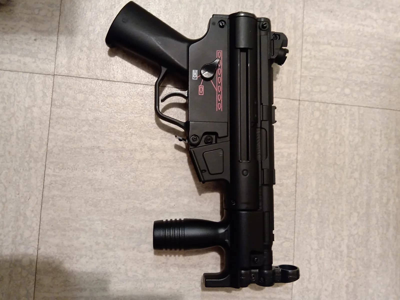 Mp5 court mini 3