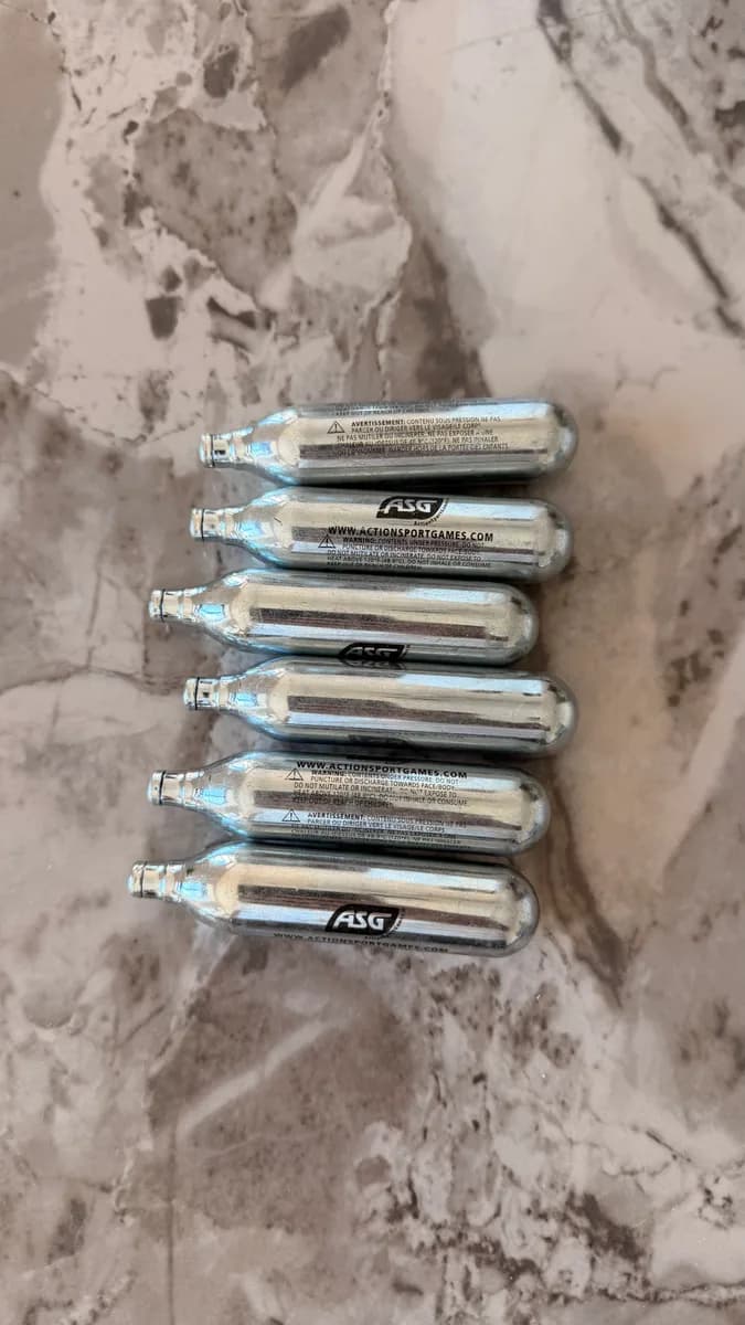 DAN WESSON + 6 cartouches mini 1