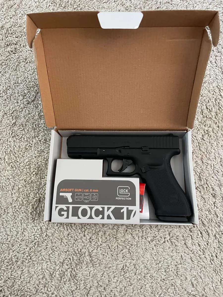Glock 17 gen5 umarex/co2 (neuf) mini 1