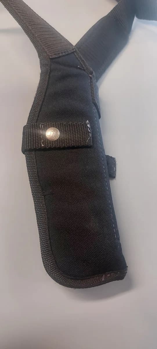 2 holsters neufs mini 5