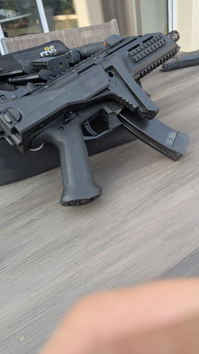 Cz scorpion evo 3a1 aeg mini 2