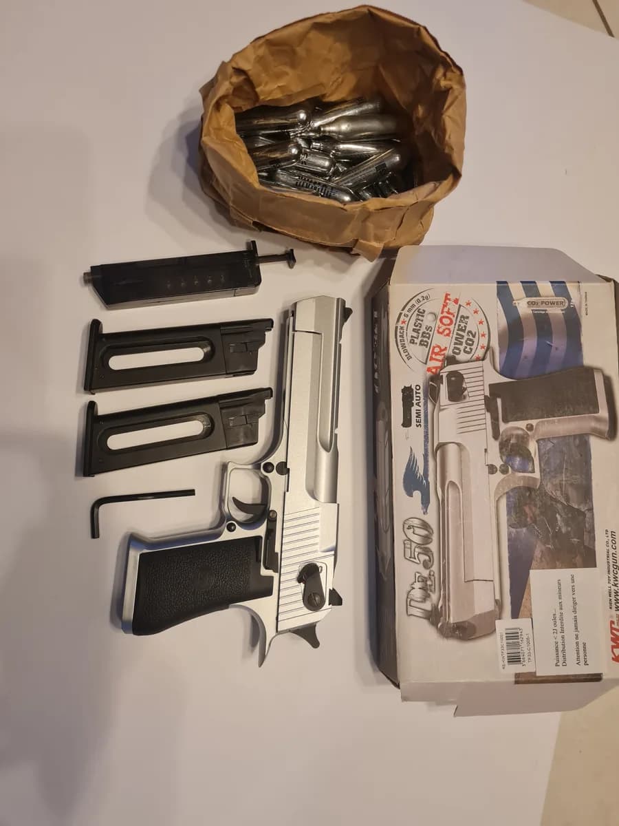 Desert Eagle.50 mini 3