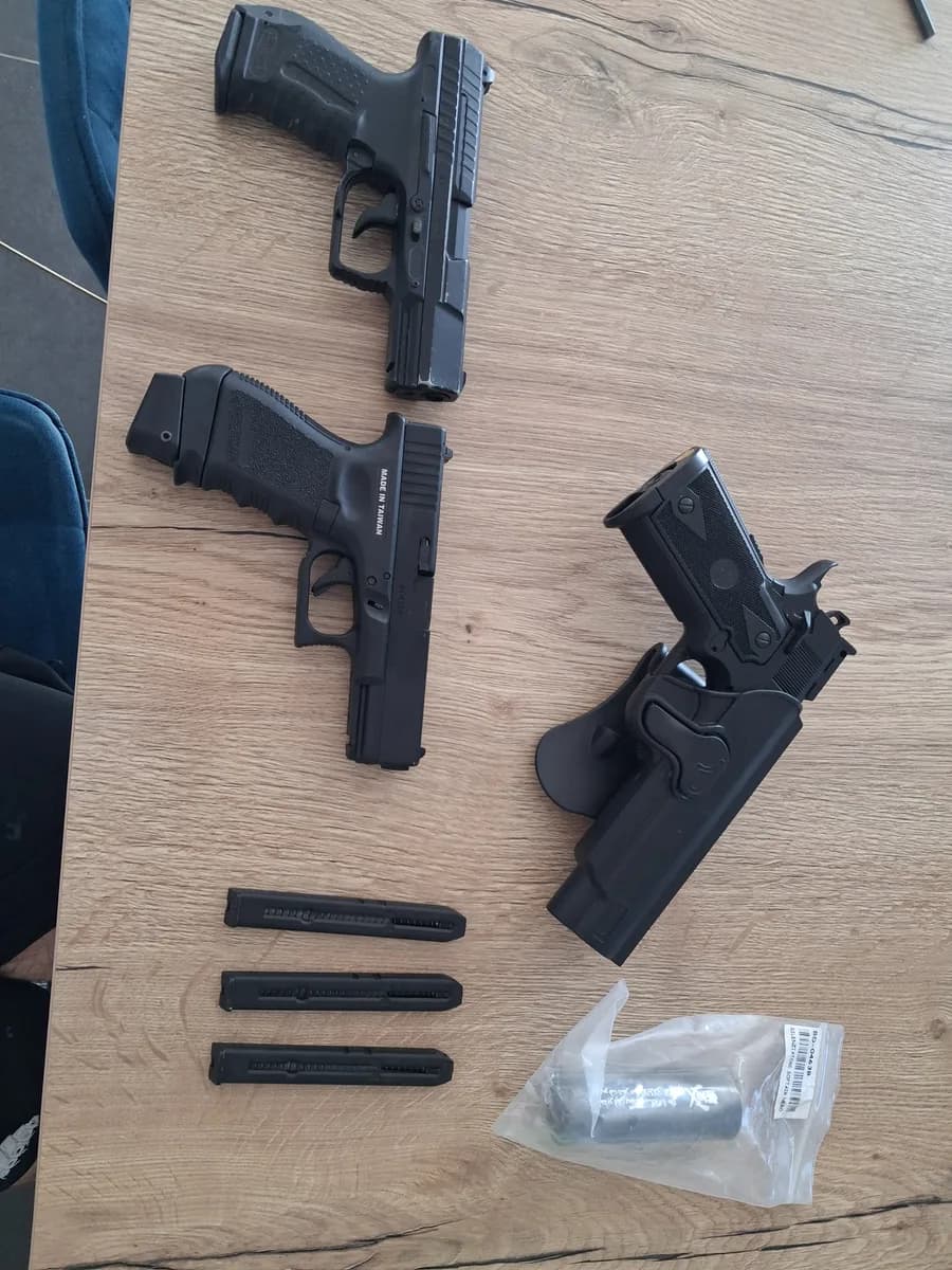 glock 19 , 1911 et p99 dao mini 1