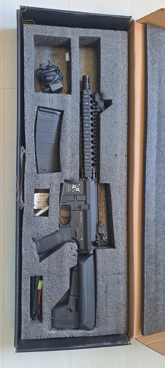 AR15 MK18
