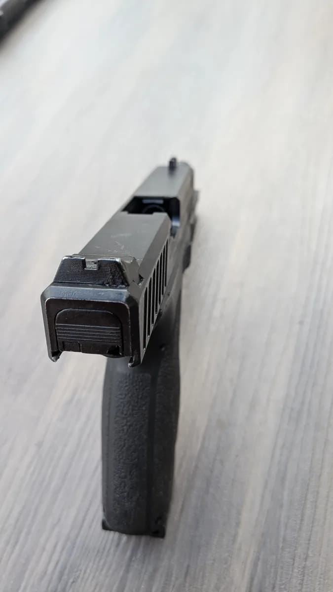 Glock G17 Army Armament mini 2