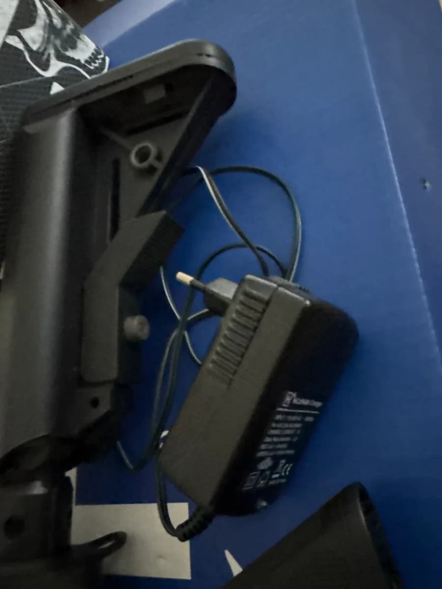 Colt M4 Hornet Full Metal + Red Dots + accessoires mini 6