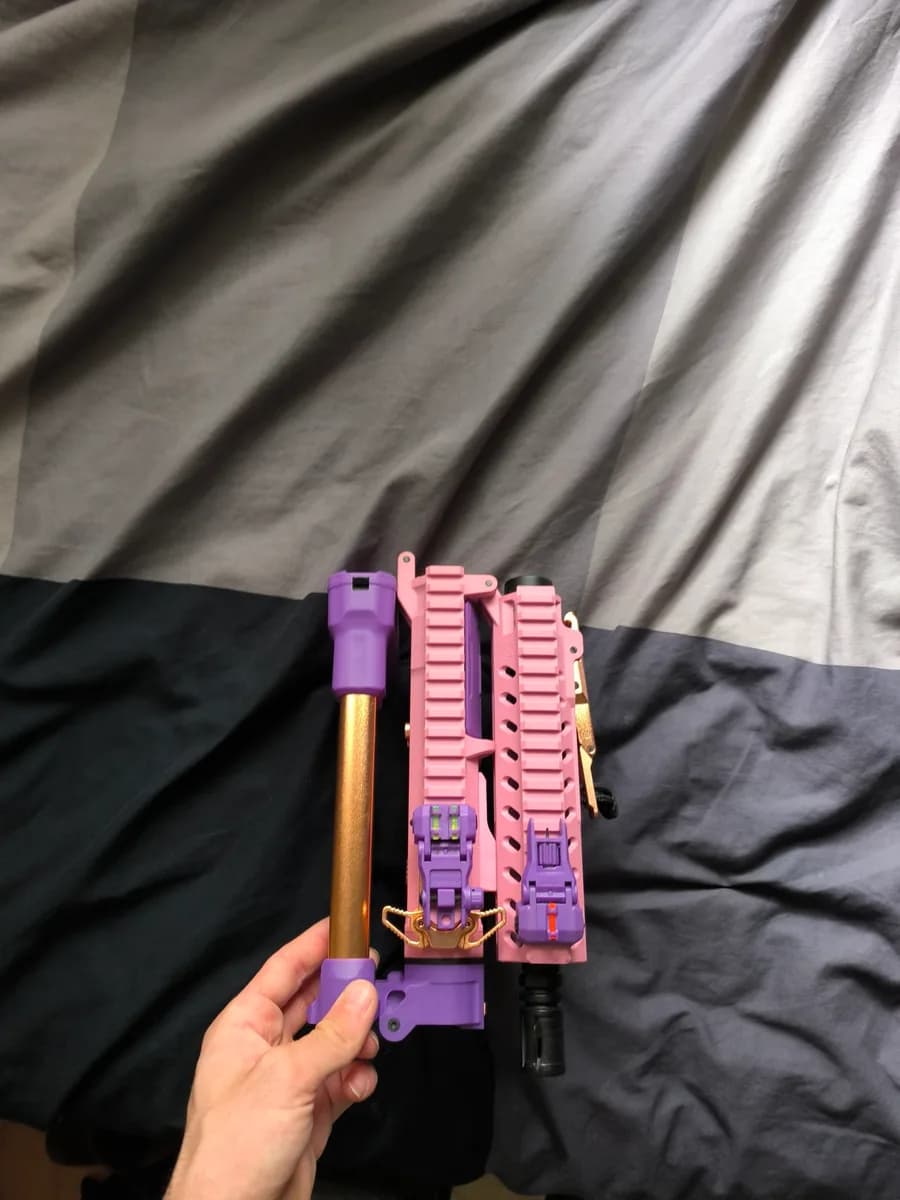 FAR9 G&G + 4 chargeurs mini 3