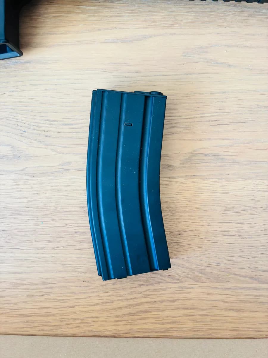 Cyma M16A4 RIS AEG mini 4