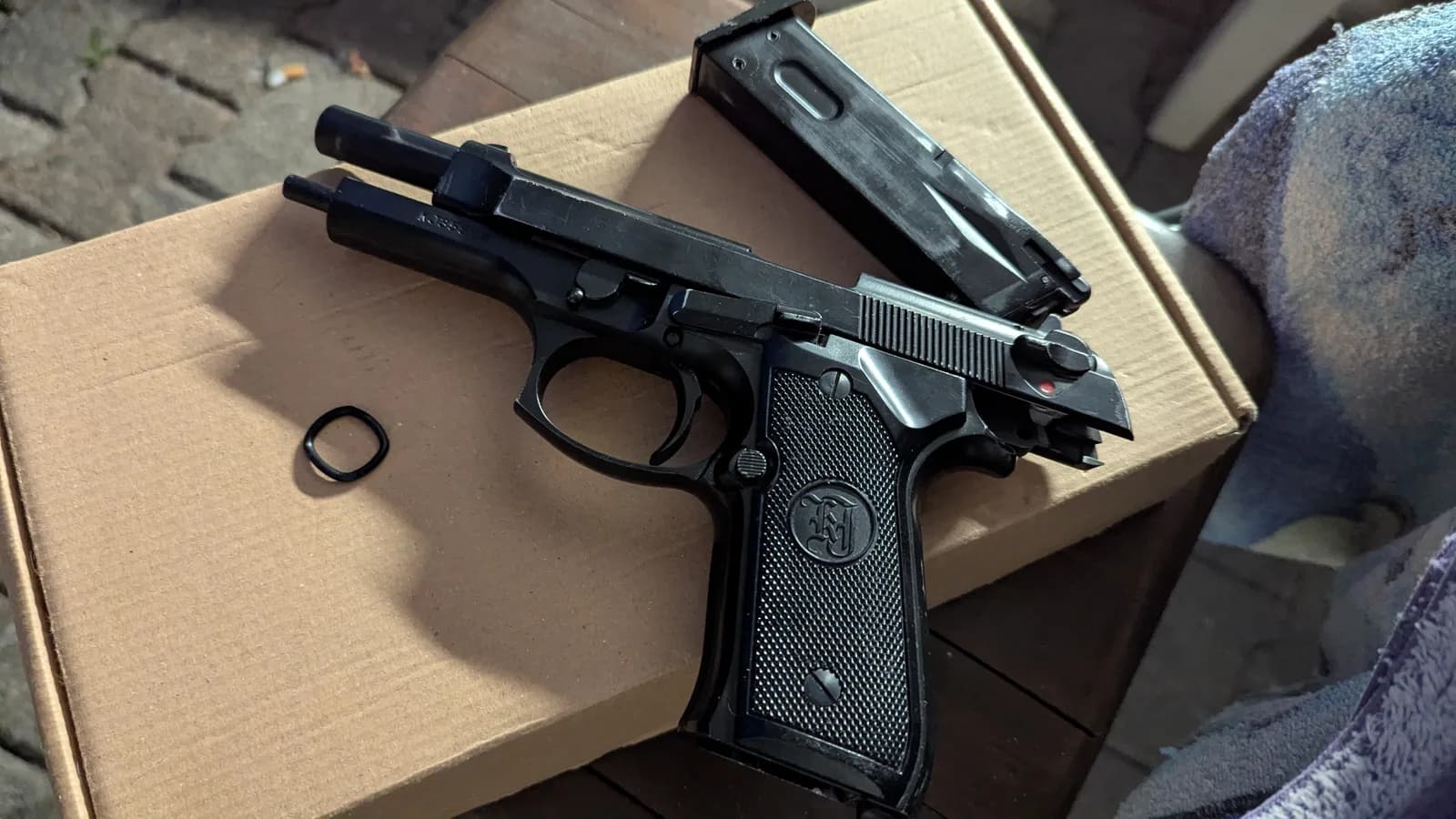 M9 KJW GBB mini 2
