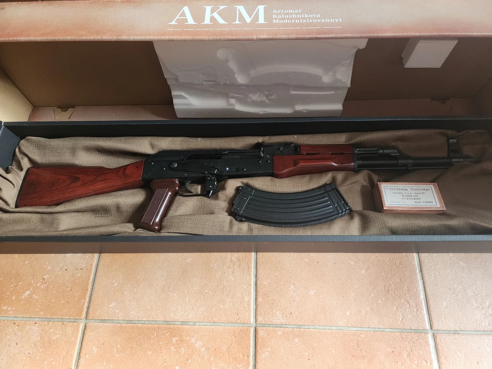 AKM TOKYO MARUI
