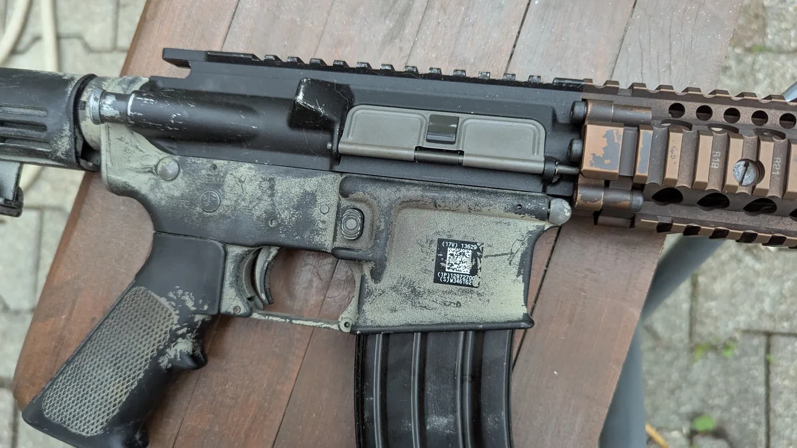 Colt M4 GBBR Custom Daniel Defense RIS II FSP mini 4