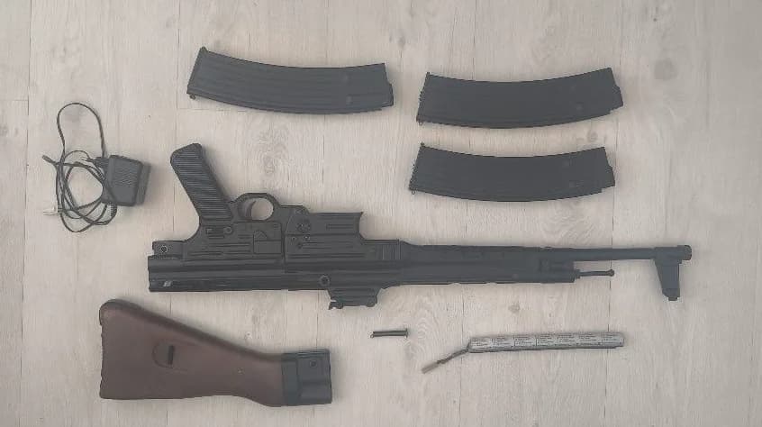 STG 44 (Sturmgewehr 44) AGM Métal/Bois mini 1