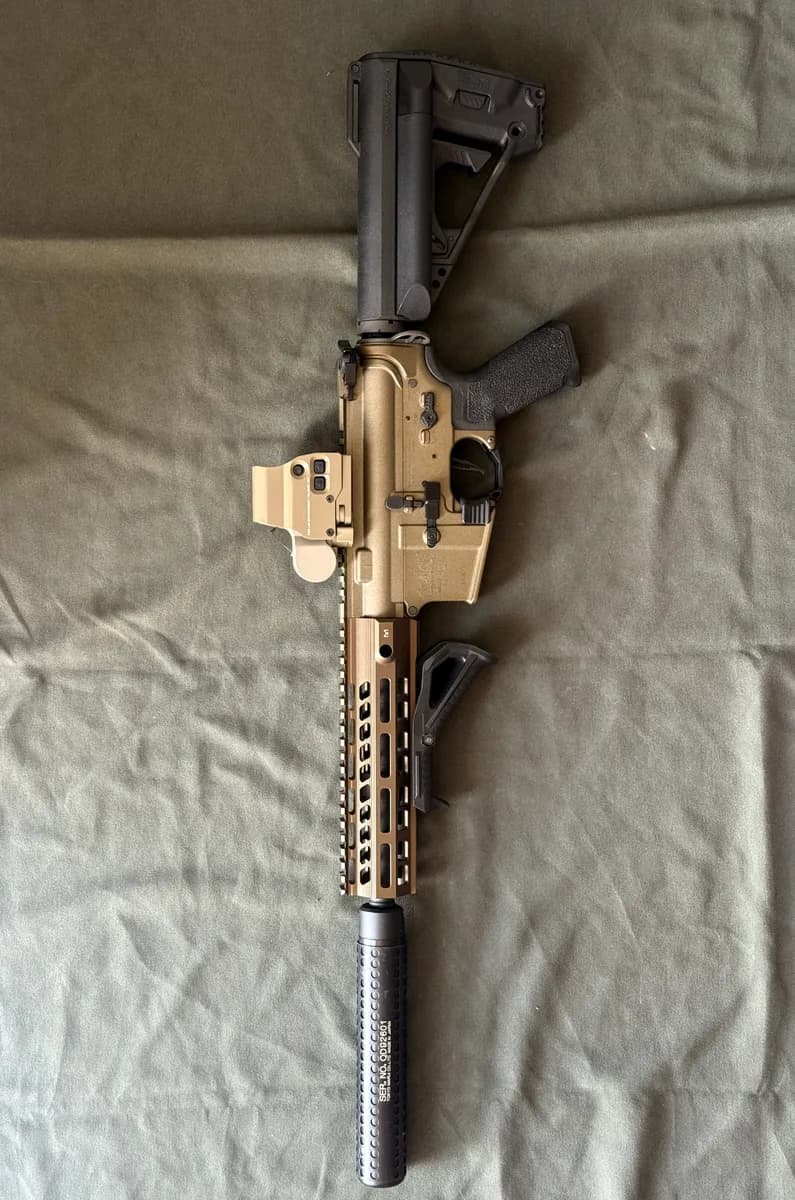 M4 VFC AVALON Saber CQB+ Acc mini 3