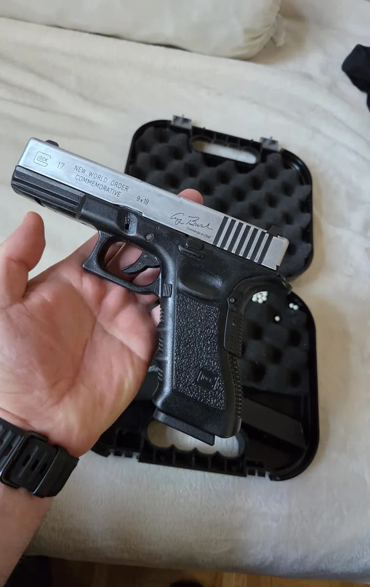 Glock 17 Custom mini 3